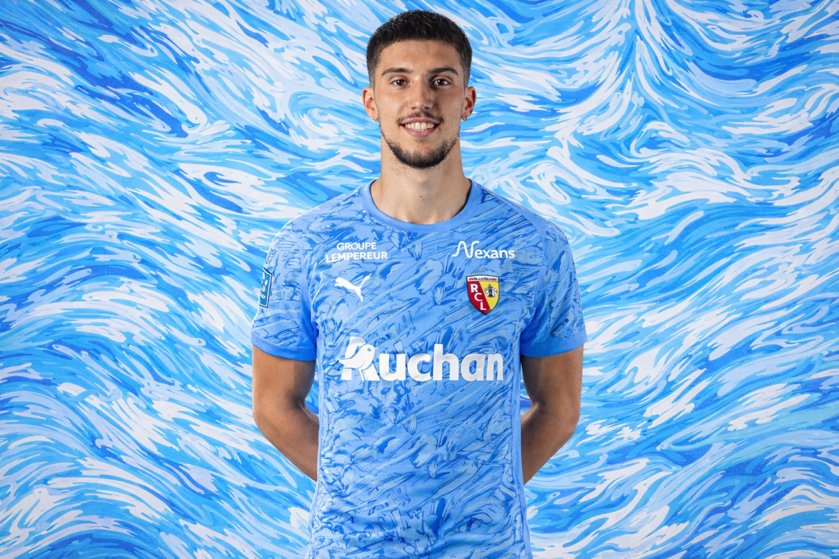 APL. "Nyukasl" Robin Risserni transfer qilishga qiziqmoqda