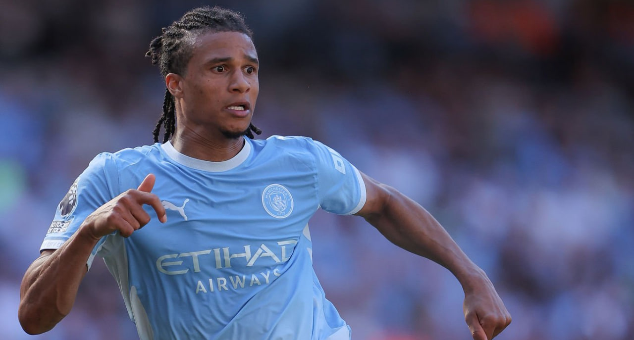 APL klubi «Manchester Siti» himoyachisi Akeni o‘z safiga qo‘shib olmoqchi