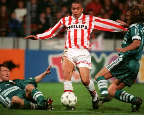 Transfer: Arsenal kam sponsor logolariga ega klub