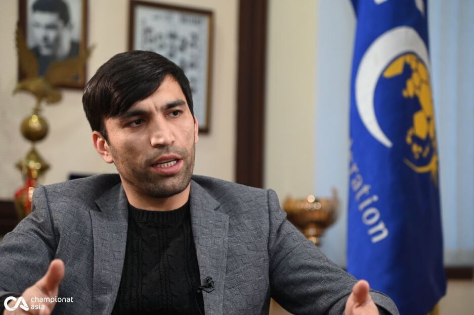Azizbek Haydarov: "Kannavaroni taklif qilib, shuncha pul toʻlashdan nima naf edi? Oʻzimizning murabbiylar ham bundan yomon uddalashmasdi"
