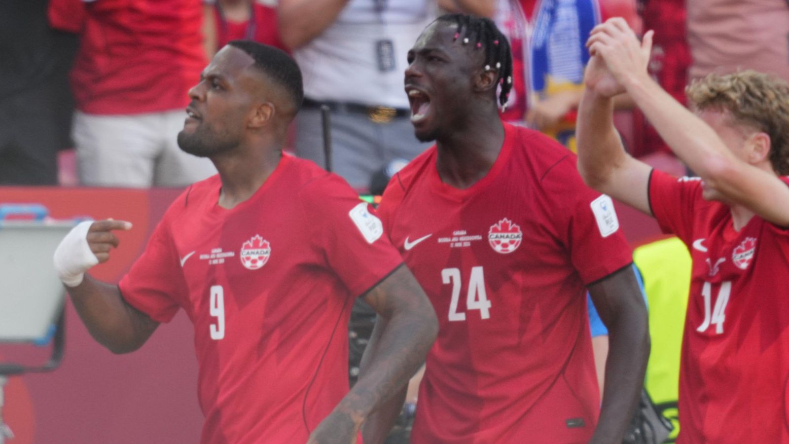 Kanada tarix yozdi, Cyle Larin muhim gol urdi
