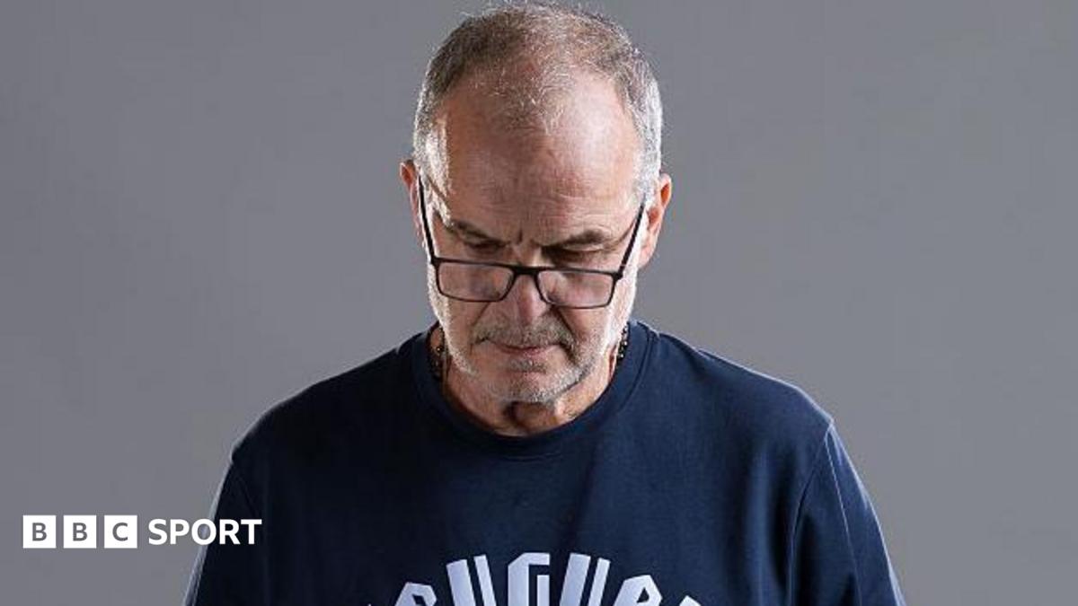Jahon chempionati 2026. Urugvay murabbiyi Marcelo Bielsa fotosessiyaga qatnashishni rad etdi