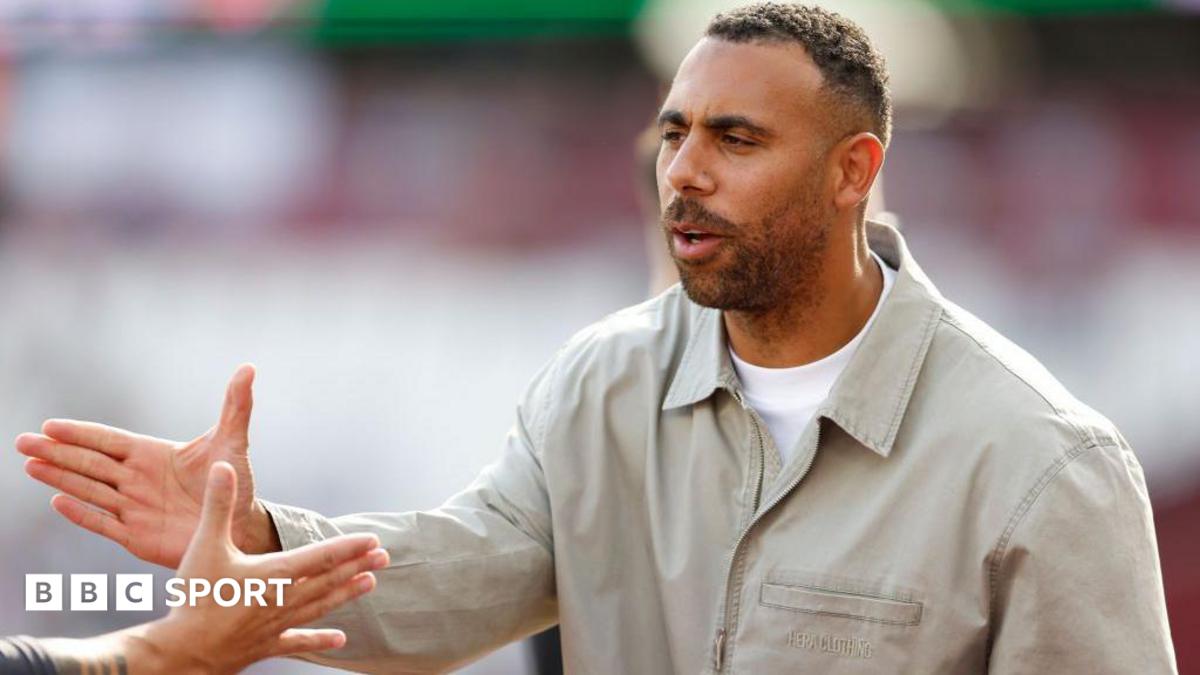 Anton Ferdinand: 'Vest Hem'ning sobiq himoyachisi 'Hornchurch'ga murabbiy sifatida qo'shildi