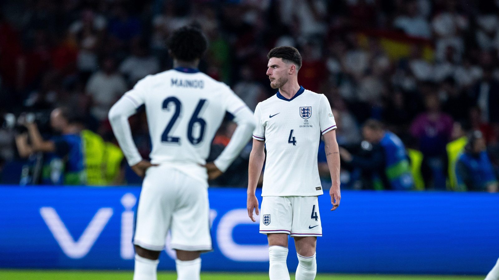 Rooney Tyuxelga Mainoo va Rice haqida maslahat berdi