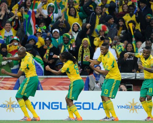 Siphiwe Tshabalala janubiy afrikaliklar uchun tarixiy gol urdi