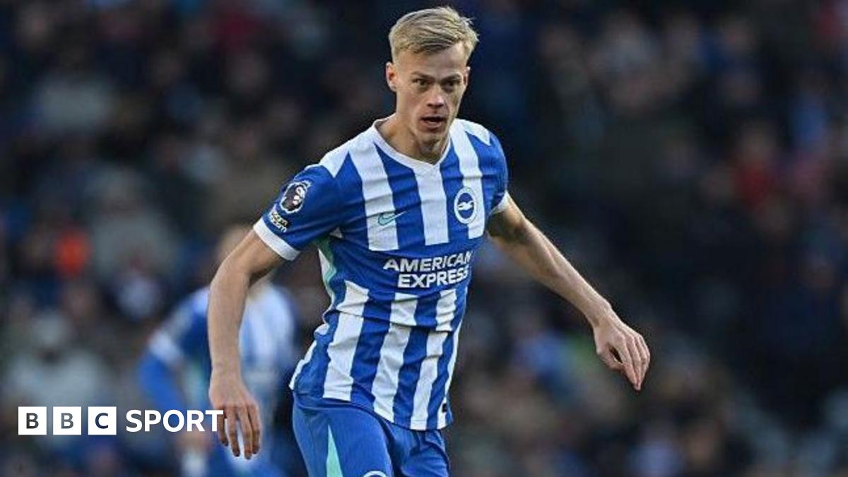 Brayton 'Tottenxem'ning Jan Paul van Hecke uchun taklifini kutmoqda