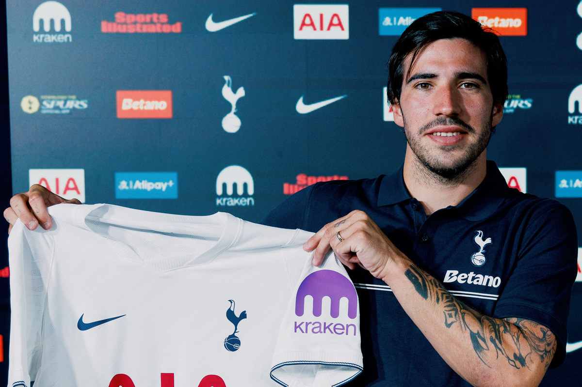 Transferlar bo'yicha eng qimmat 10 italiyalik futbolchi: Tonali va Retegi yetakchilik qilmoqda