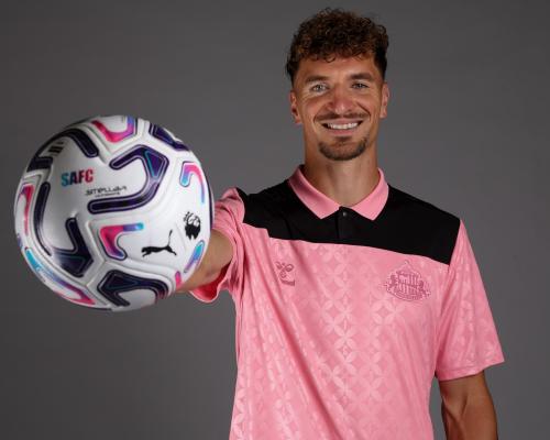 Sanderlend 'Thomas Meunier'ni erkin transfer bilan qo'lga kiritdi