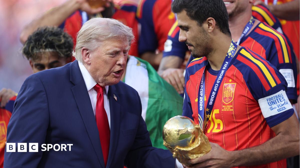 Jahon Chempionati finali: Donald Trump, Justin Bieber va Shakira qanday ishtirok etdilar