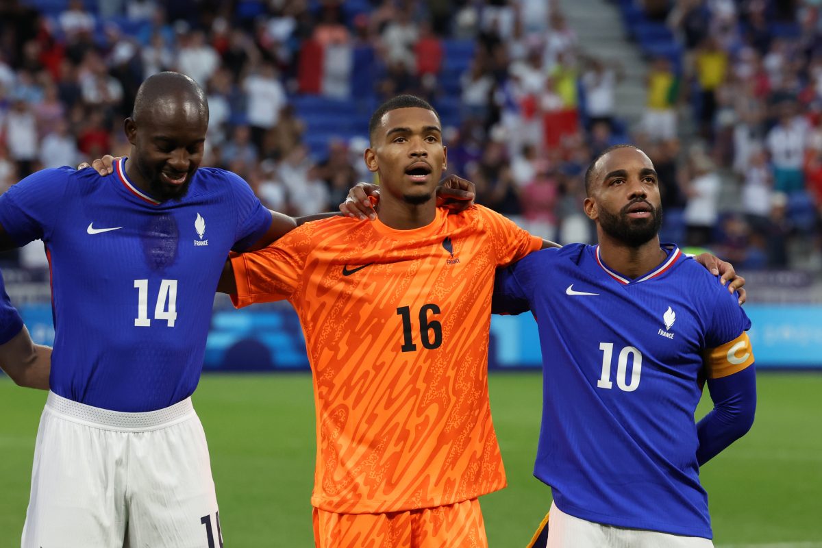 Marsel 'Tuluza' darvozaboni Guillaume Restes uchun 'Aston Villa' bilan raqobatlashadi