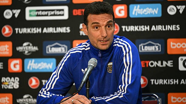 Argentina bosh murabbiyi Skaloni hakamlar yordami haqidagi gap-so‘zlarga munosabat bildirdi