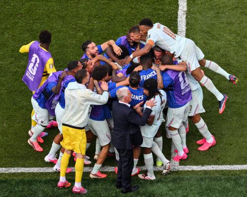 Fransiya murabbiyi Didier Deschamps Marokashni mag'lub etish orqali o'z uslubini namoyish etdi