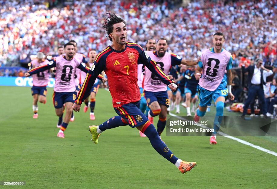 PSJ Ferran Torres uchun "Barselona"ning har qanday taklifini ortda qoldirishga tayyor