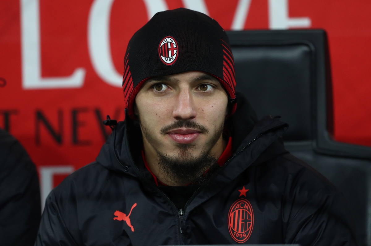 Milan 'Bennacer' bilan shartnomani bekor qildi