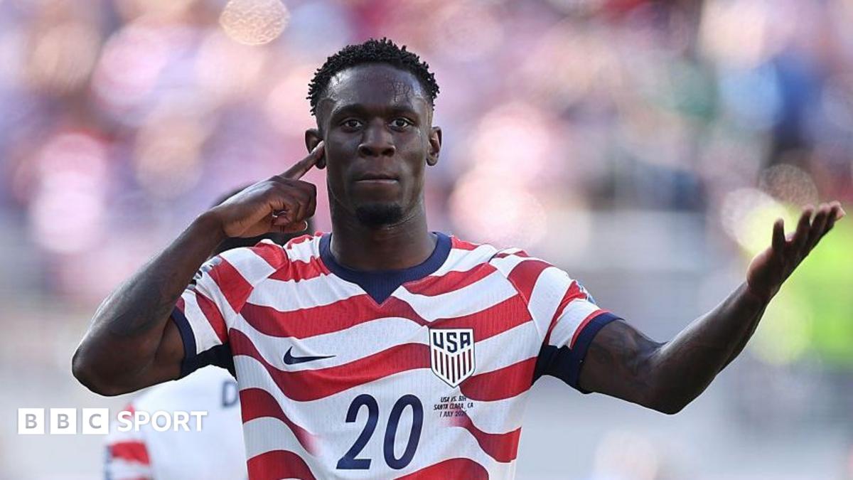 Everton Folarin Balogun uchun 40 million funtlik taklif berdi