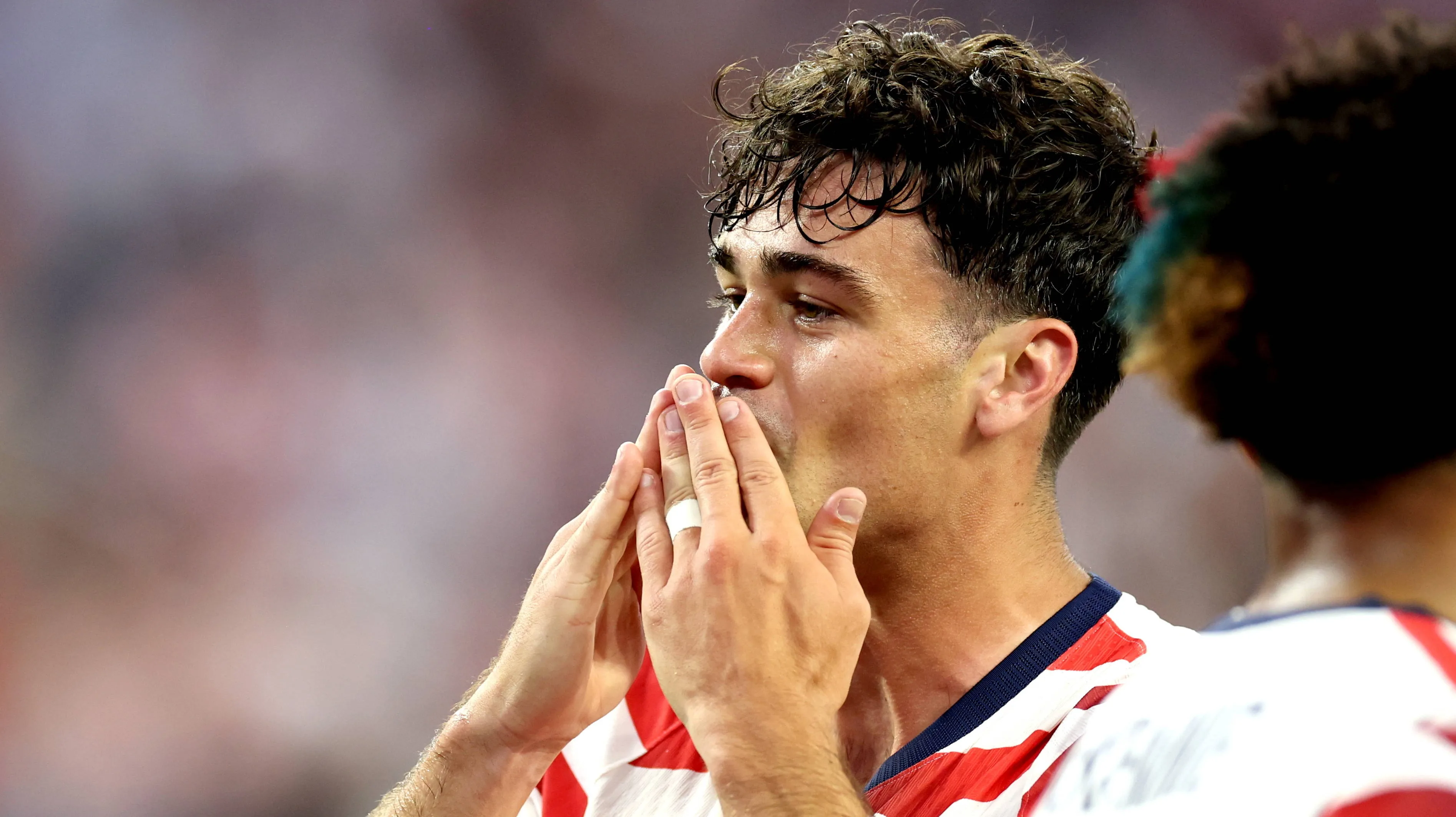 Bundesliga. Gio Reyna 'Strasburg'ga o'tdi