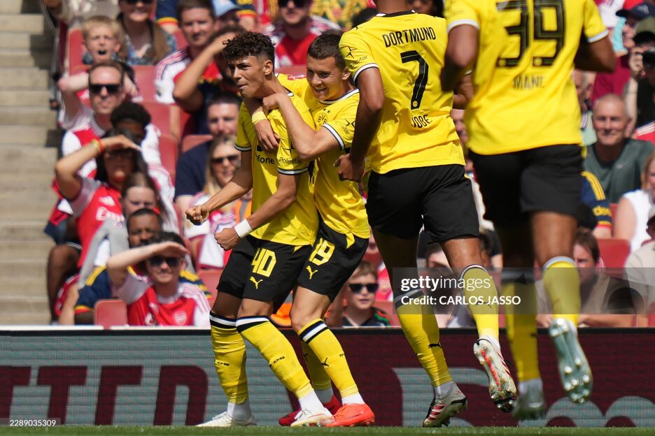 Emirates Cup. “Arsenal” va “Borussiya Dortmund” oʻrtasidagi oʻyinda 5 ta gol urildi