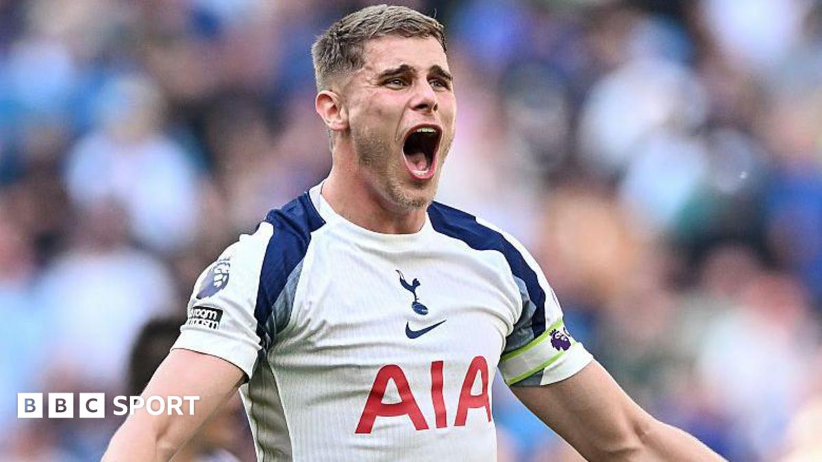 Mikki van de Ven: "Tottenxem" bilan yangi uzok muddatli shartnoma imzoladim