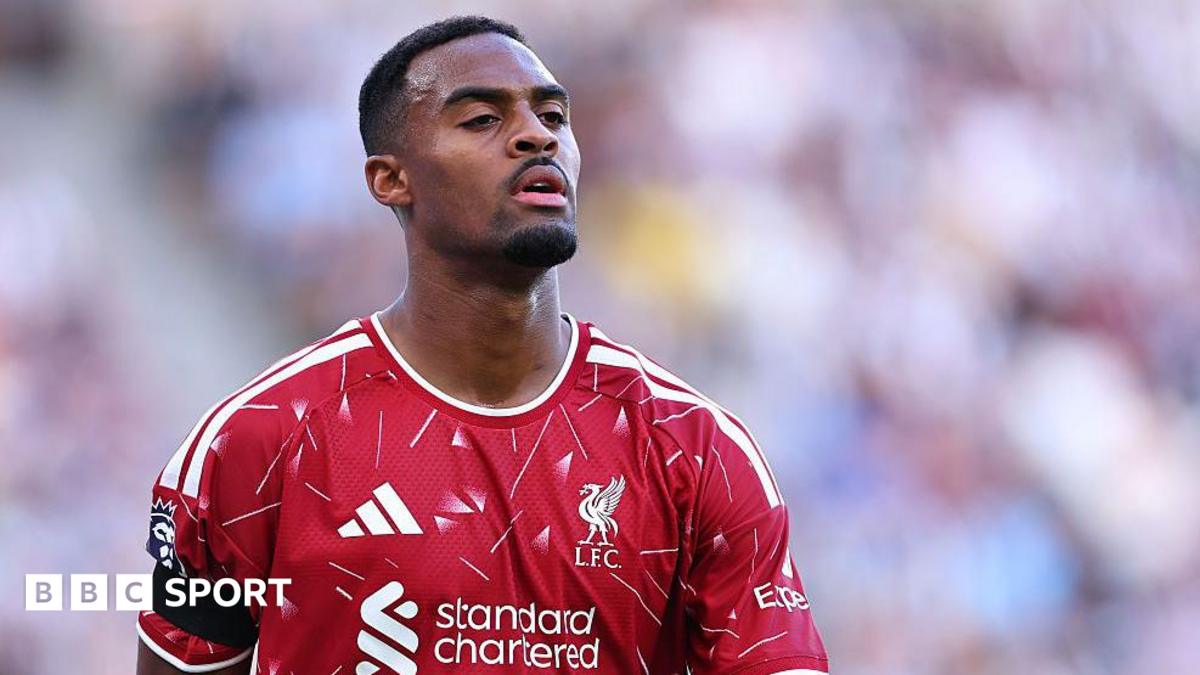 Transfer: 'Liverpul' o'z yarim himoyasini kuchaytirishga harakat qilmoqda