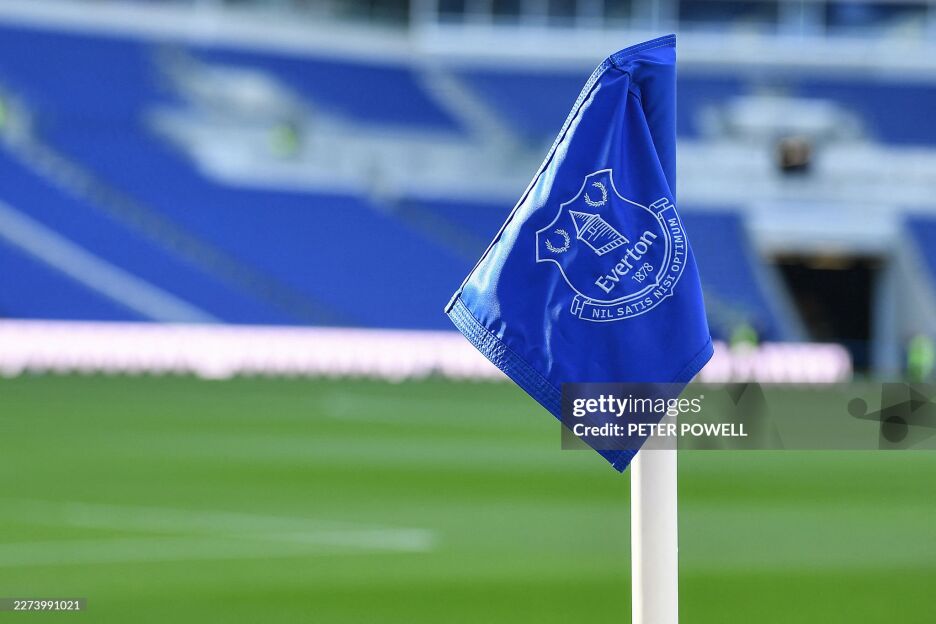 "Everton" hujumchisi Sherifga futbolga tikilgan 61 ta stavka tufayli FA ayblov qoʻydi