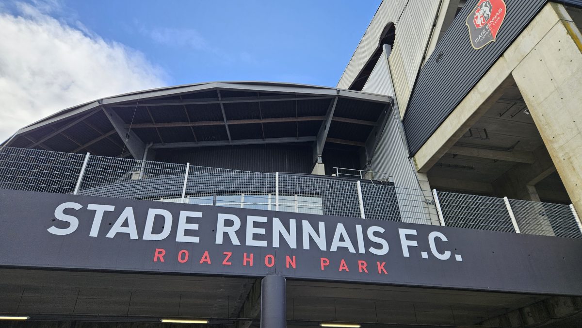 Liga 1. PSJ va Renn o'yini joyini o'zgartirdi