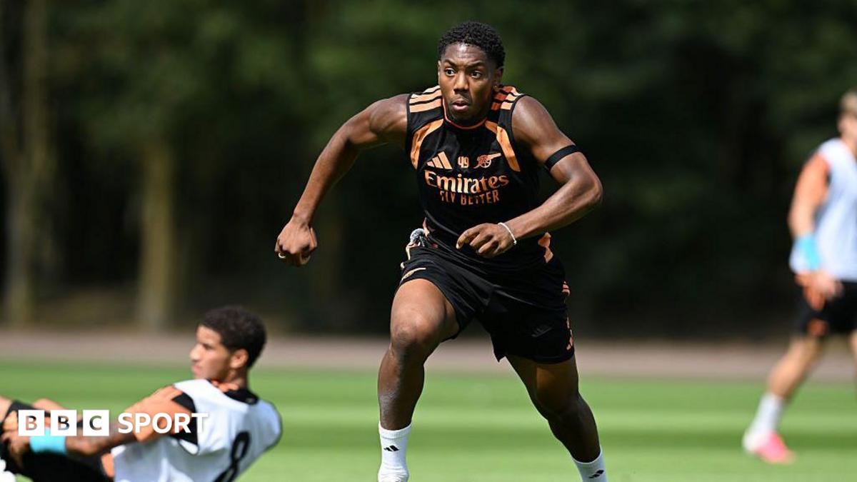 Myles Lewis-Skelly: "Arsenal" yarim himoyachisi uchun "Chelsi" va "Manchester Yunayted" qiziqish bildirmoqda