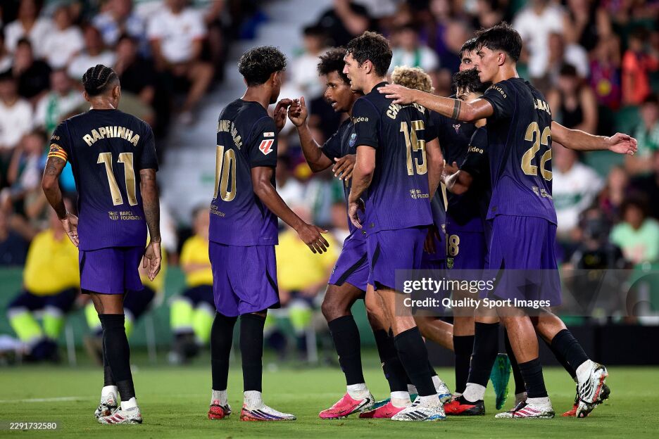 La Liga. "Barselona" mehmonda "Elche"ni tor-mor etdi