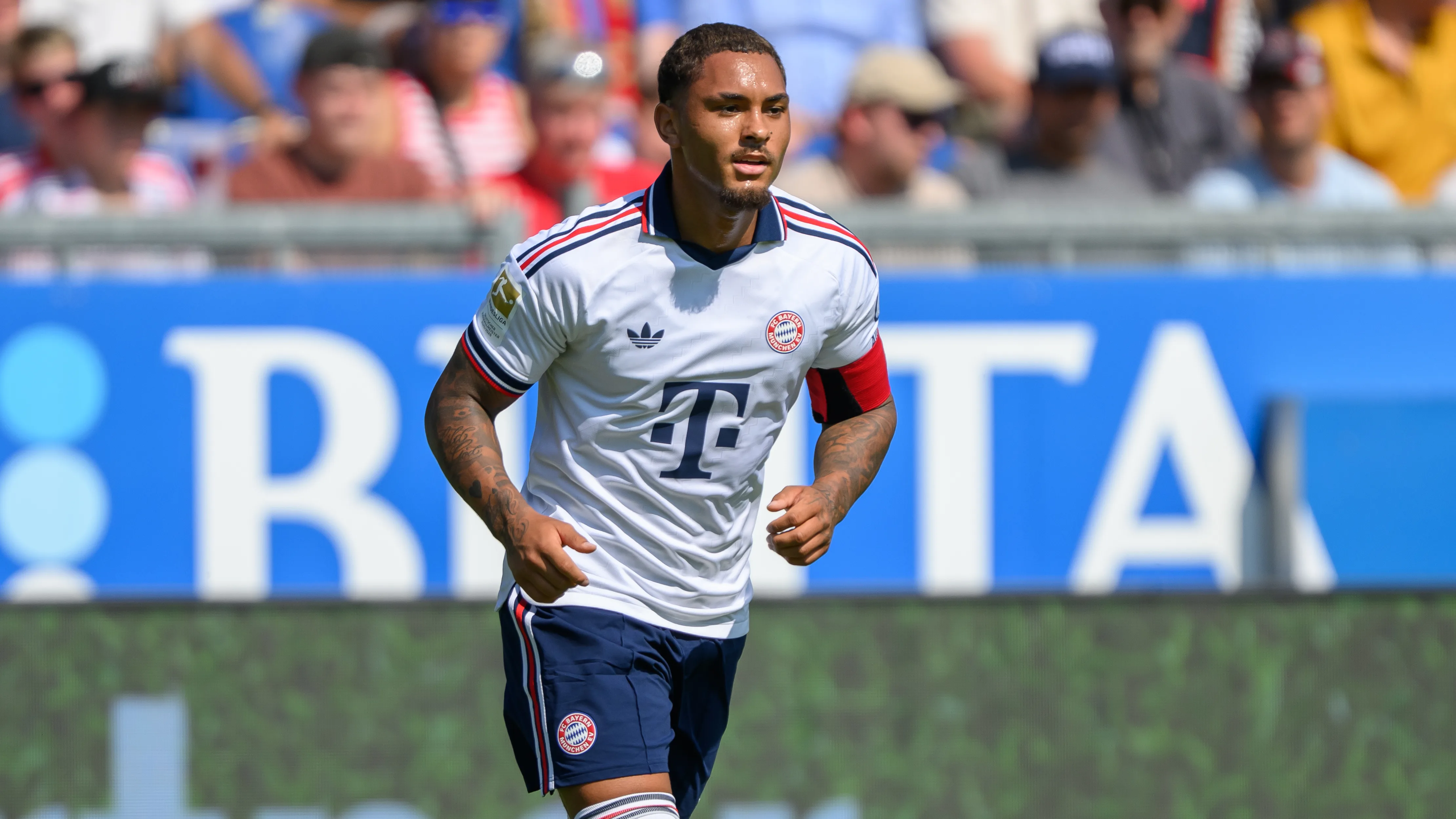 Bundesliga. 'Bavariya' Armindo Siebni 'Los Angeles FC'ga o'tkazdi