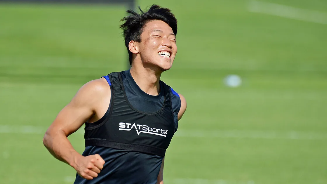 Bundesliga. "Shalke" Janubiy Koreyalik hujumchi Hvang-Xi Chan bilan shartnoma imzoladi