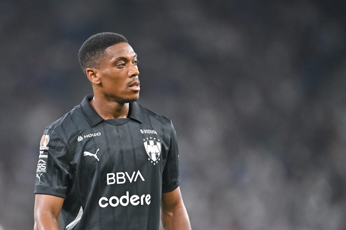 Fransiya klublariga qiziqayotgan Anthony Martial takliflarni rad etdi