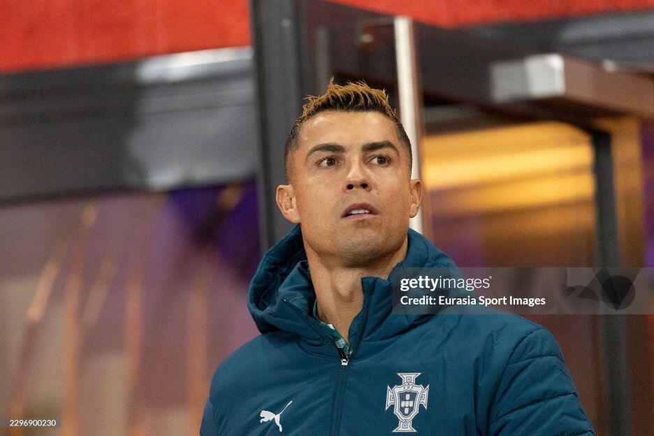 Ronaldu 18 yil ichida ilk bor Portugaliya terma jamoasining rasmiy oʻyinida maydonga tushmadi