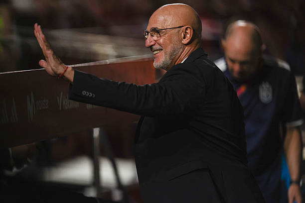 De la Fuente: «Chexiya — juda murakkab raqib»